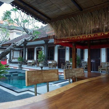 Komala Indah I Hotel Bali Exterior photo